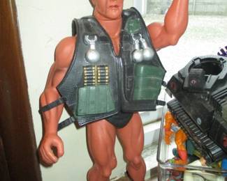 Vintage 1985 Arnold Schwarzenegger Commando Figure