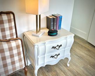 Pair of white vintage bedside stands