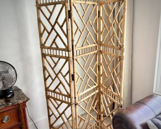 Folding bamboo room screen