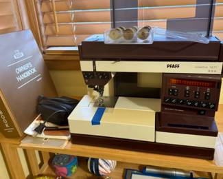 PFAFF CREATIVE 1471 SEWING MACHINE 