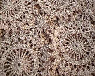 Crocheted bedspread or tablecloth