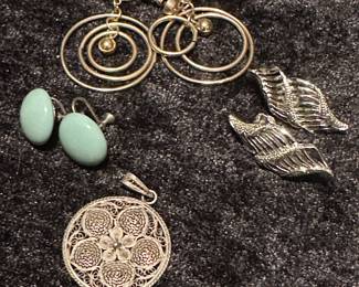 Vintage Jewelry, Brooches, Pins, earrings, necklaces, clip earrings