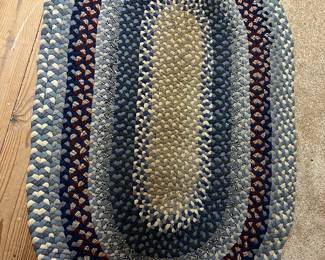 Oval braided rug