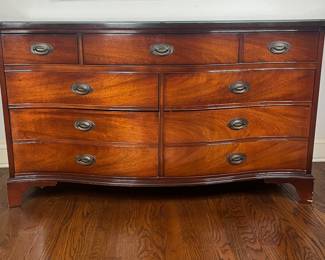 Vintage Dixie Furniture Federal Style Serpentine Mahogany Double Dresser With Glass Top
