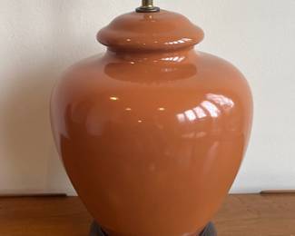 Chinese Style Covered Jar Table Lamp
