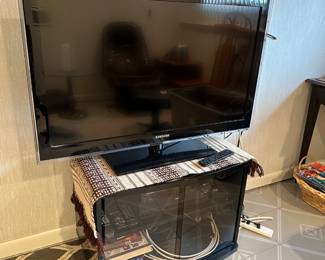 TV & Stand