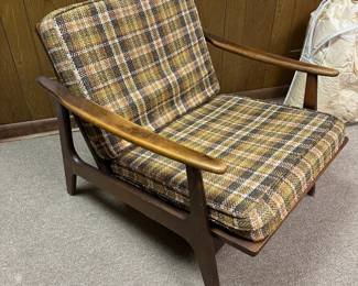 Mid Century Lounge Chair