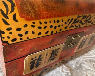 Small Asian Trunk. Photo 2 of 2.