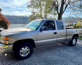2003 GMC Sierra truck with 103K miles
