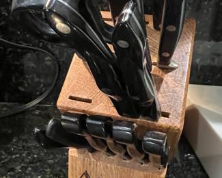 Cutco knife block