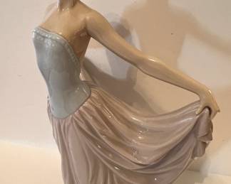 Lladro "Dancer Woman" figurine #5050