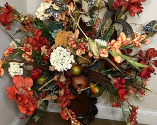 Faux floral and fauna decor