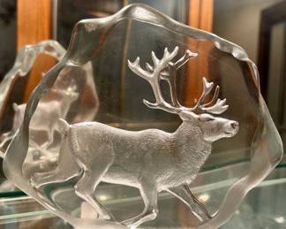 Etched elk sculpture by Mars Jonasson