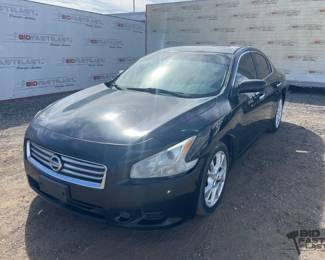 382  2014 Nissan Maxima 