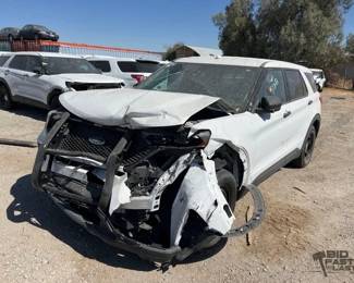 472  2020 Ford Explorer 