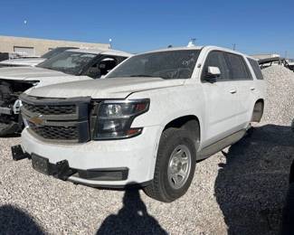 402  2016 Chevrolet Tahoe 4X4 