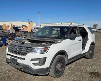 482  2017 Ford Explorer 