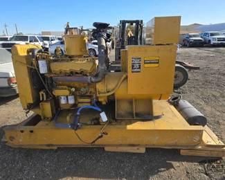 110  Caterpillar 3208 Generator Set 