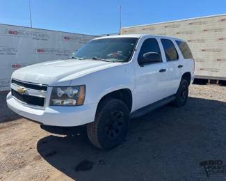 228  2013 Chevrolet Tahoe 4x4 