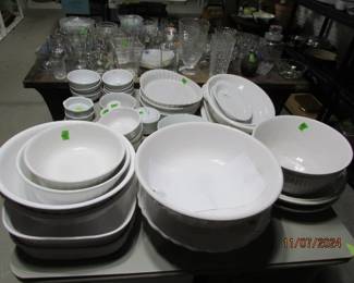 corningware and other cookware/serving bowls