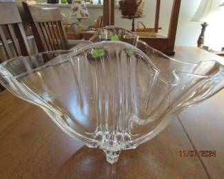 Steuben (signed) handkerchief vase