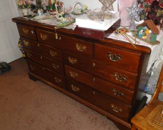 Solid wood dresser