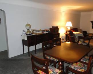 Duncan Fife Dining Room Set, in outstanding condition, and nice Duncan Fife sideboard as well, the set is matching, very rare and very vintage