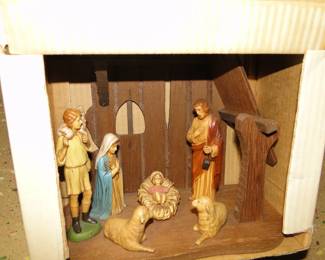 Wonderful Nativity set, complete with original box