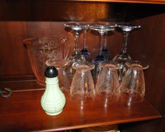 Depression glass pitcher and water glass set