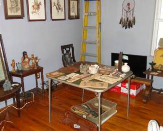 Sorry, yellow ladder is not for sale, but everything else is