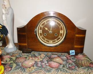 A nod to Mid Century Modern, but more Art Deco in style