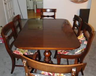 Duncan and Fife Dining Room set