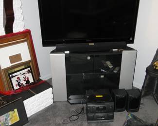 Flat screen TV, and electronic stand