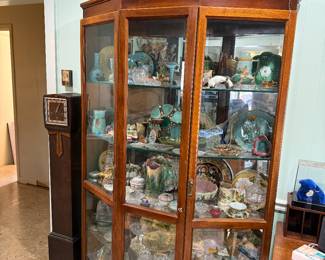 Beautiful Curio Cabinet sold 