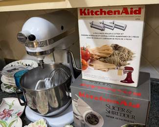 Kitchen aid & Accessories