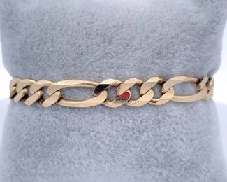 Men's Brightly Polished Beveled Figaro Link Chain Bracelet in Yellow Gold - 19.5 Grams
