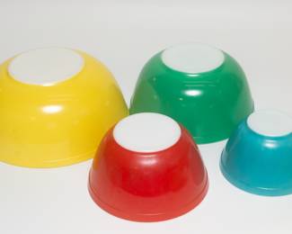 2 Sets of Vintage Pyrex Primary Colors Mixing Bowls Set of 4 Each
