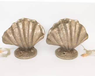 Vintage Hollywood Regency Silver Clam Shell Table Lamp 
