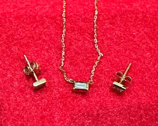 10K Gold Necklace and Ear Rings with Natural Diamonds