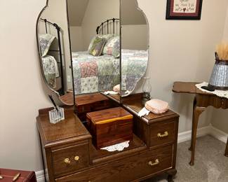 Antique Vanity with Tri-Fold Mirror