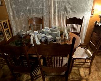 Oval table, 6 oak chairs