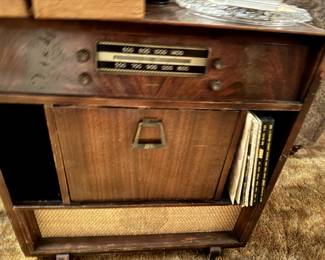 Vintage Radio, Albums