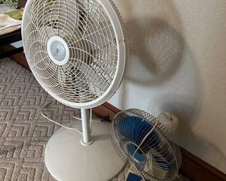 Multiple fans