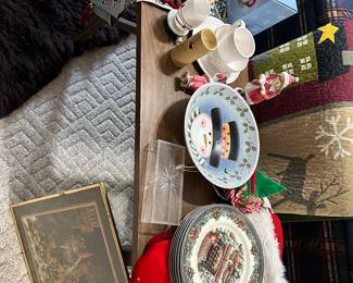 Christmas plates & decor, sofa table 