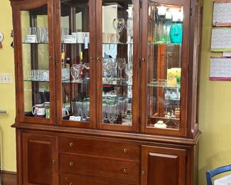 Thomasville China cabinet lighted