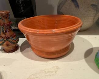 vintage 1930s Bauer Pottery Small Ringware Bowl