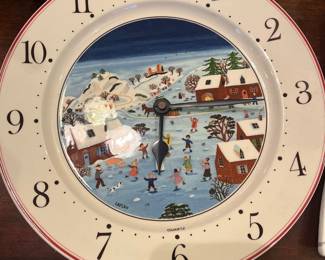 Villeroy and Boch Naif Christmas wall clock