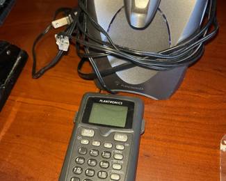 Plantronics - Cordless DECT Headset Telephone