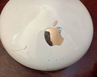 Apple Airport Extreme A1034 White 54 Mbps Wireless Dual Band Base Station Router