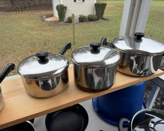More cookware
